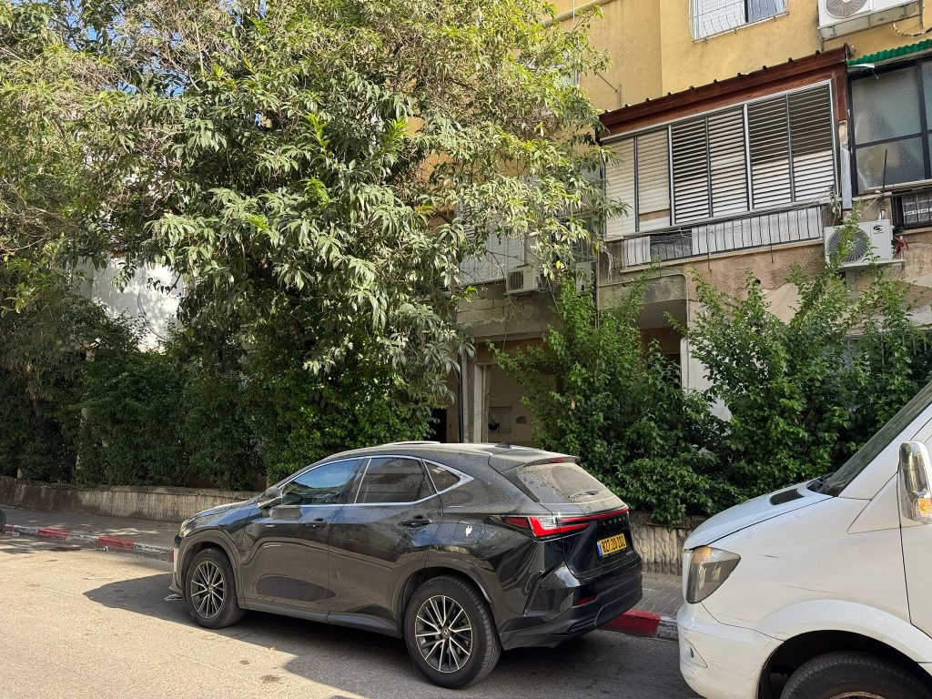 בעל שם טוב 26, בני ברק — דירת 2 חדרים